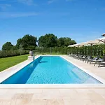 Villa Nevia *